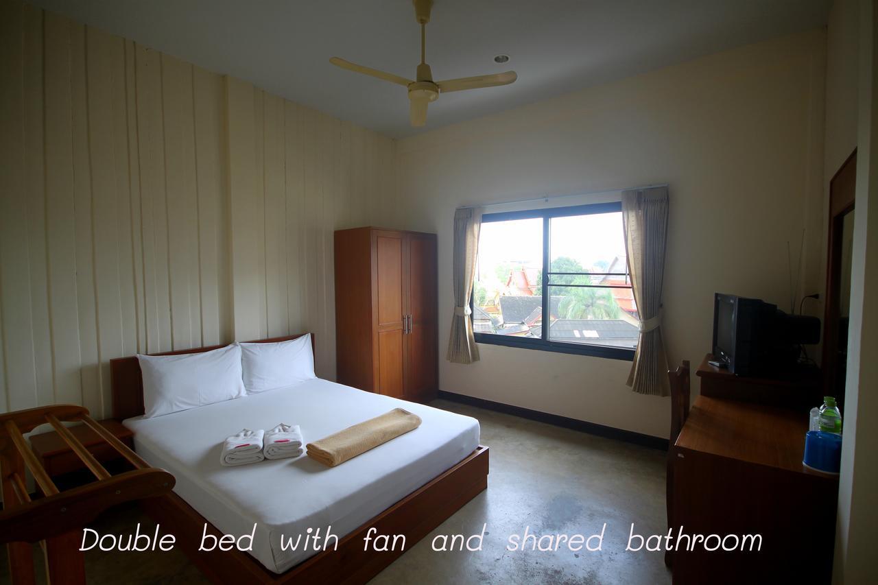 Myplace@Surat Hotel Сурат Тхани Екстериор снимка